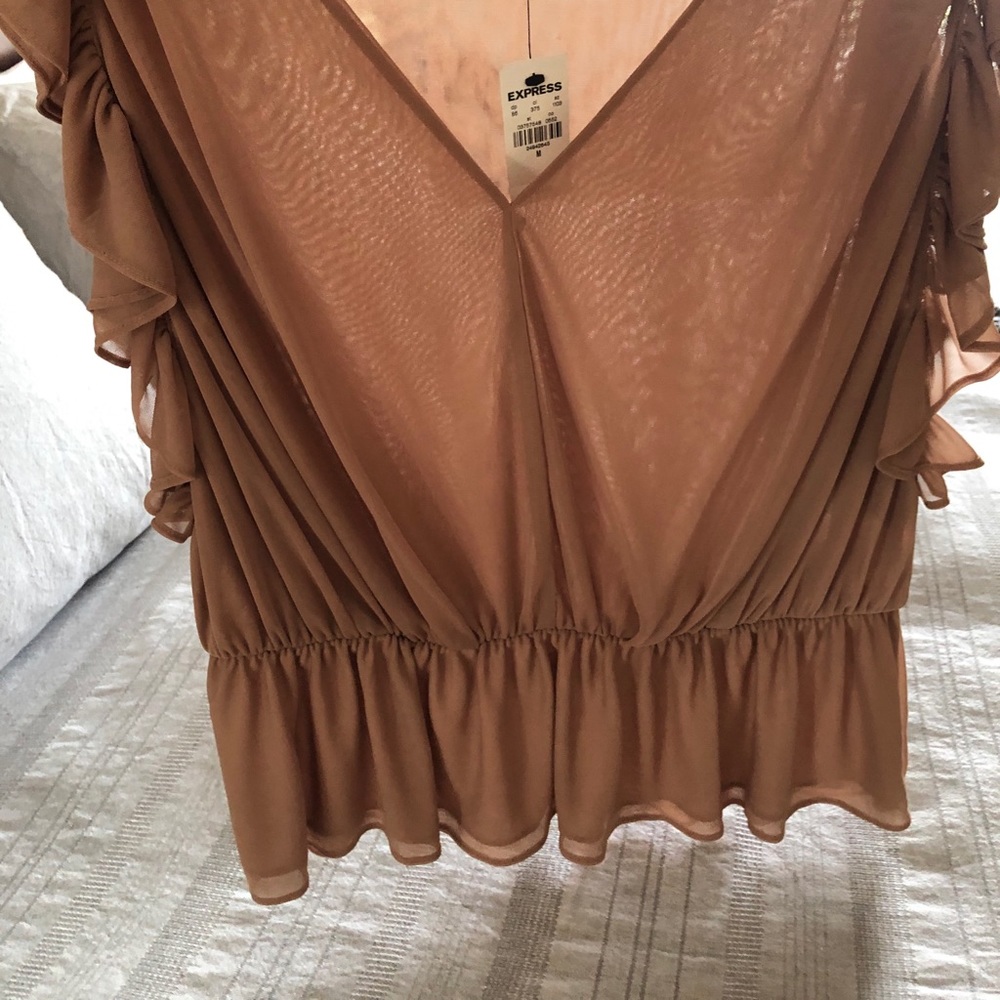 NWT Express Ruffle Blouse - Picture 5 of 5
